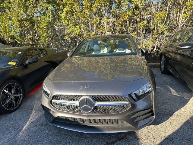 Used 2022 Mercedes-Benz A 220 image 3