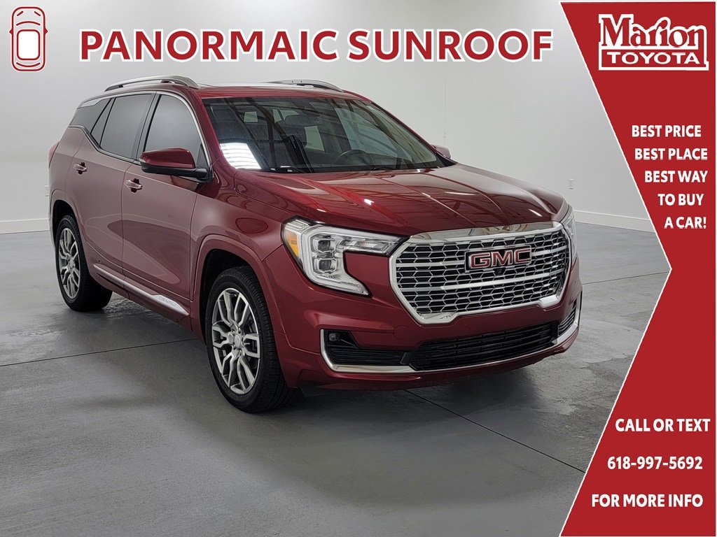 Used 2023 GMC Terrain Denali w/ Denali Premium Package AWD/4WD image 1