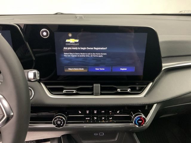 New 2026 Chevrolet Equinox LT w/ LPO, Floor Liner Package AWD/4WD image 15