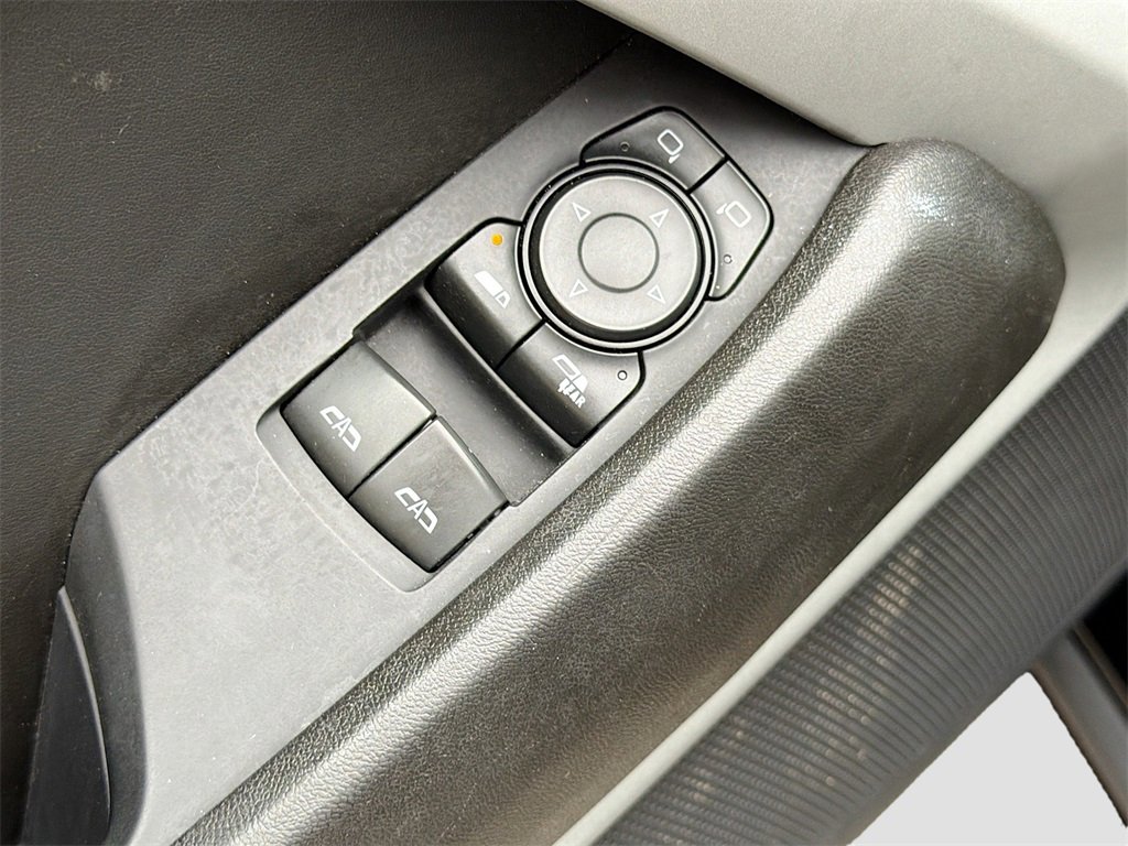 Used 2023 Chevrolet Camaro LT image 18