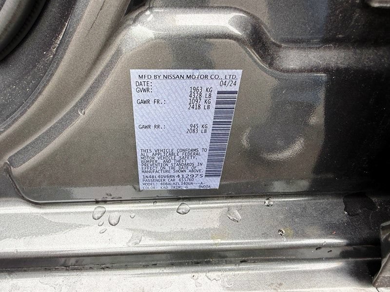 Used 2024 Nissan Altima 2.5 SV FWD image 30
