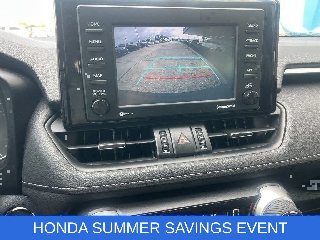 Used 2020 Toyota RAV4 XLE Premium FWD image 13