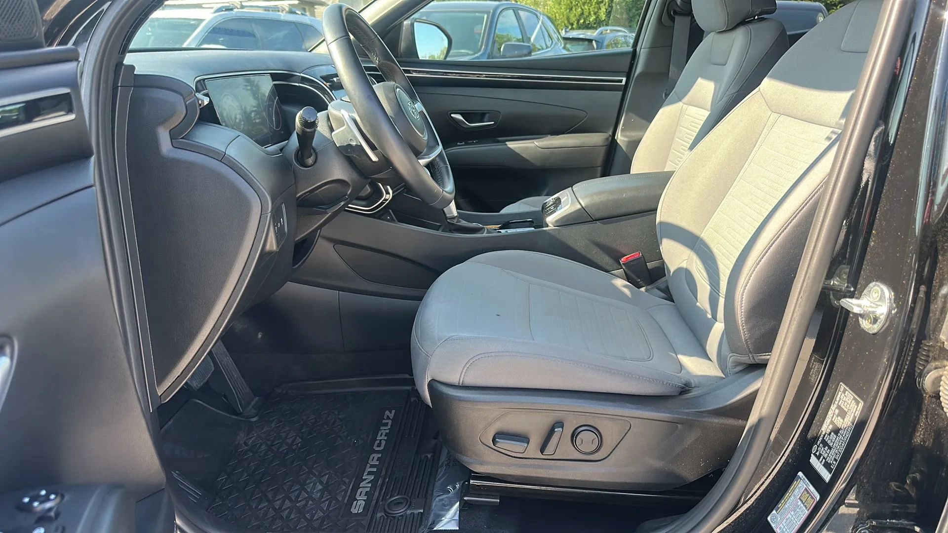 Used 2023 Hyundai Santa Cruz SEL Premium image 14