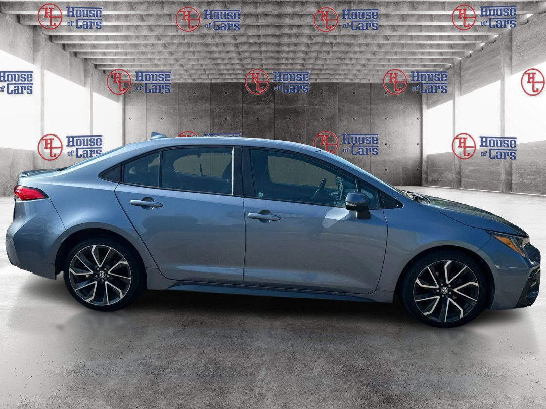 Used 2020 Toyota Corolla LE FWD image 4
