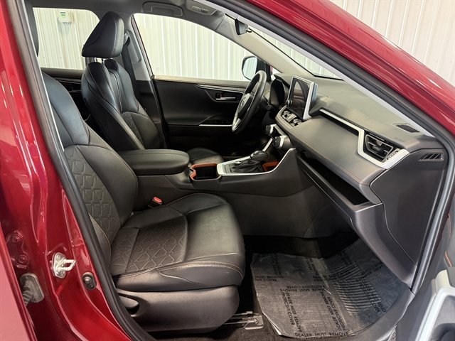 Used 2024 Toyota RAV4 Adventure image 26