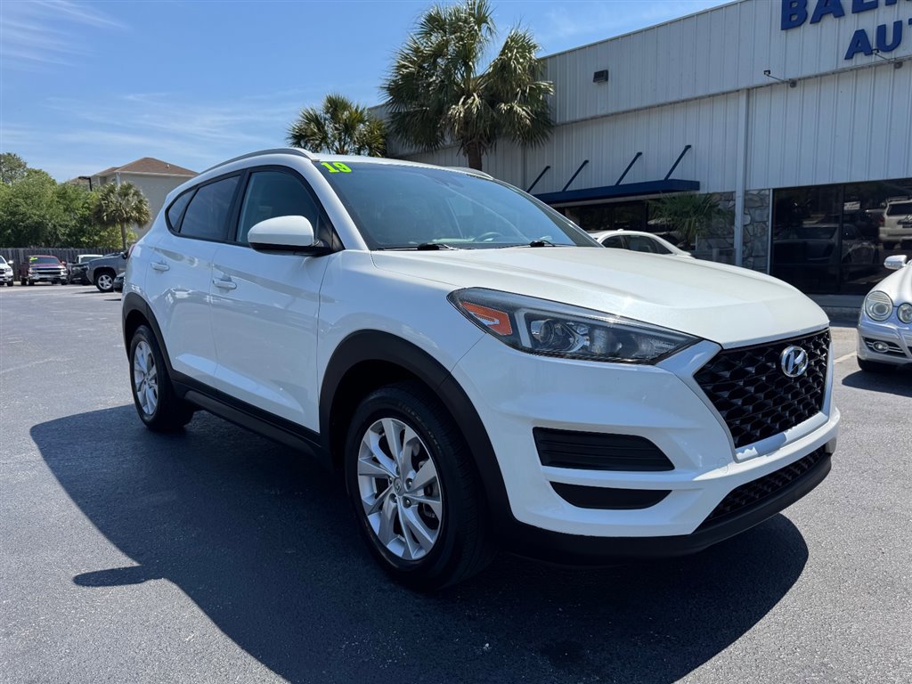 Used 2019 Hyundai Tucson Value w/ Cargo Package FWD image 2