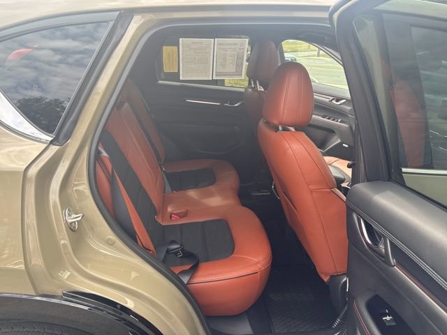 Used 2024 MAZDA CX-5 Carbon Edition image 14