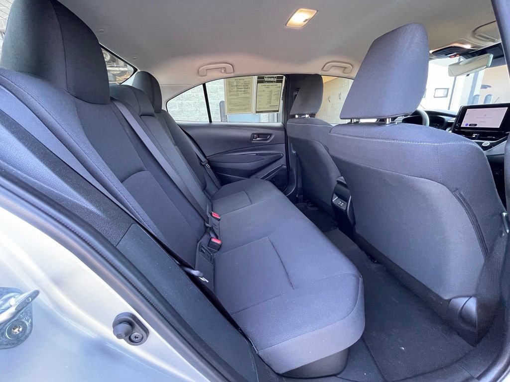 Used 2024 Toyota Corolla LE FWD image 24