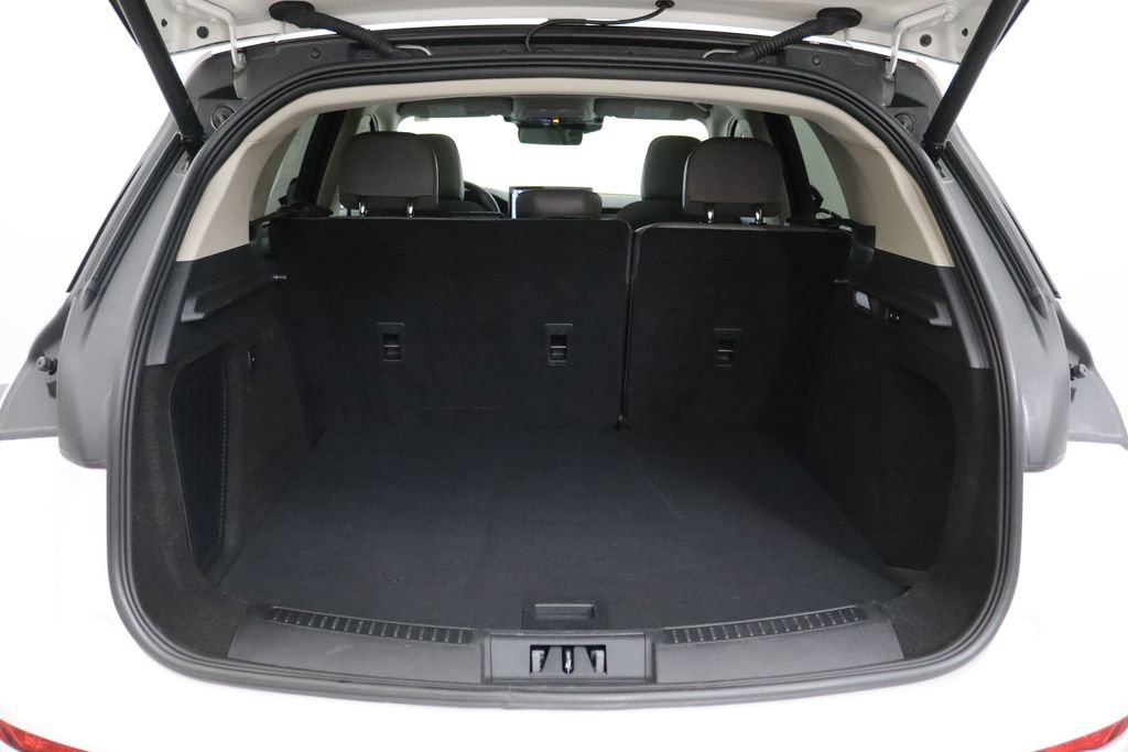 Used 2025 Lincoln Corsair AWD w/ Equipment Group 101A image 23