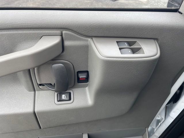 New 2025 Chevrolet Express 3500 w/ Power Convenience Package image 7