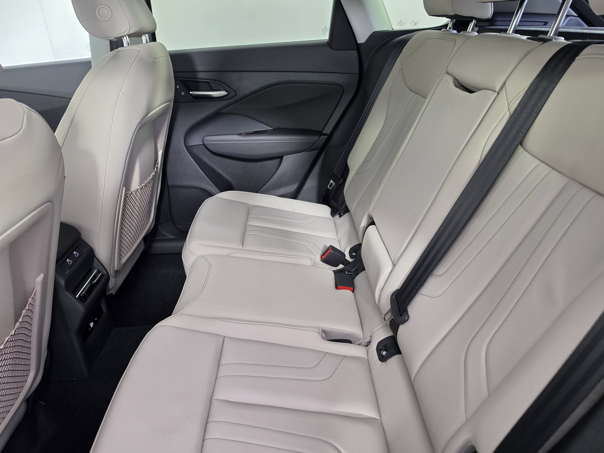 New 2026 Audi Q3 quattro 2.0T AWD/4WD image 32