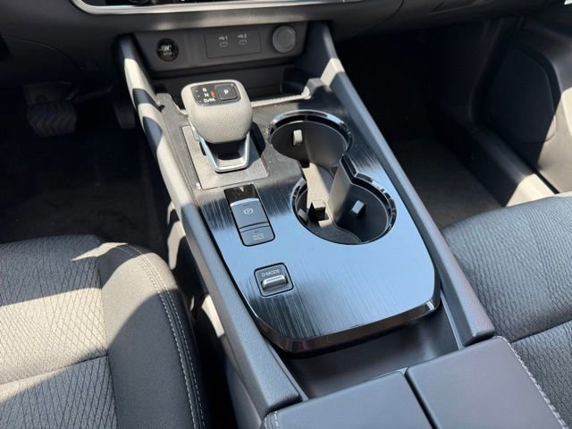 New 2026 Nissan Rogue SV FWD image 15