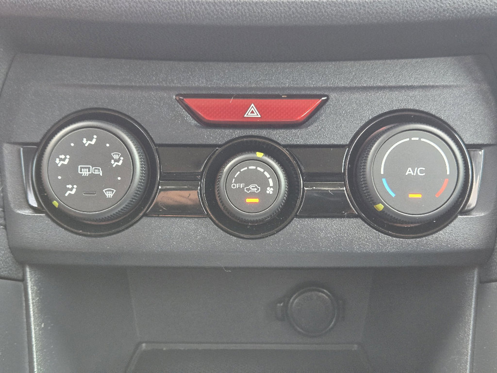 Used 2019 Subaru Crosstrek 2.0i Premium w/ Eyesight System image 21