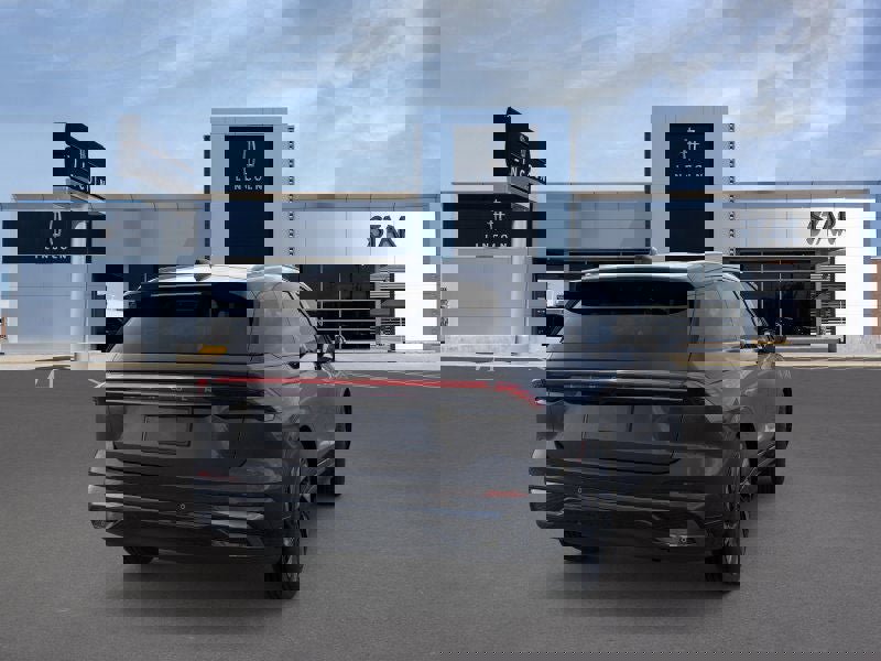 New 2025 Lincoln Nautilus Reserve w/ Jet Appearance Package image 8