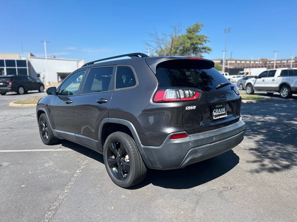 Used 2020 Jeep Cherokee Latitude Plus FWD image 5