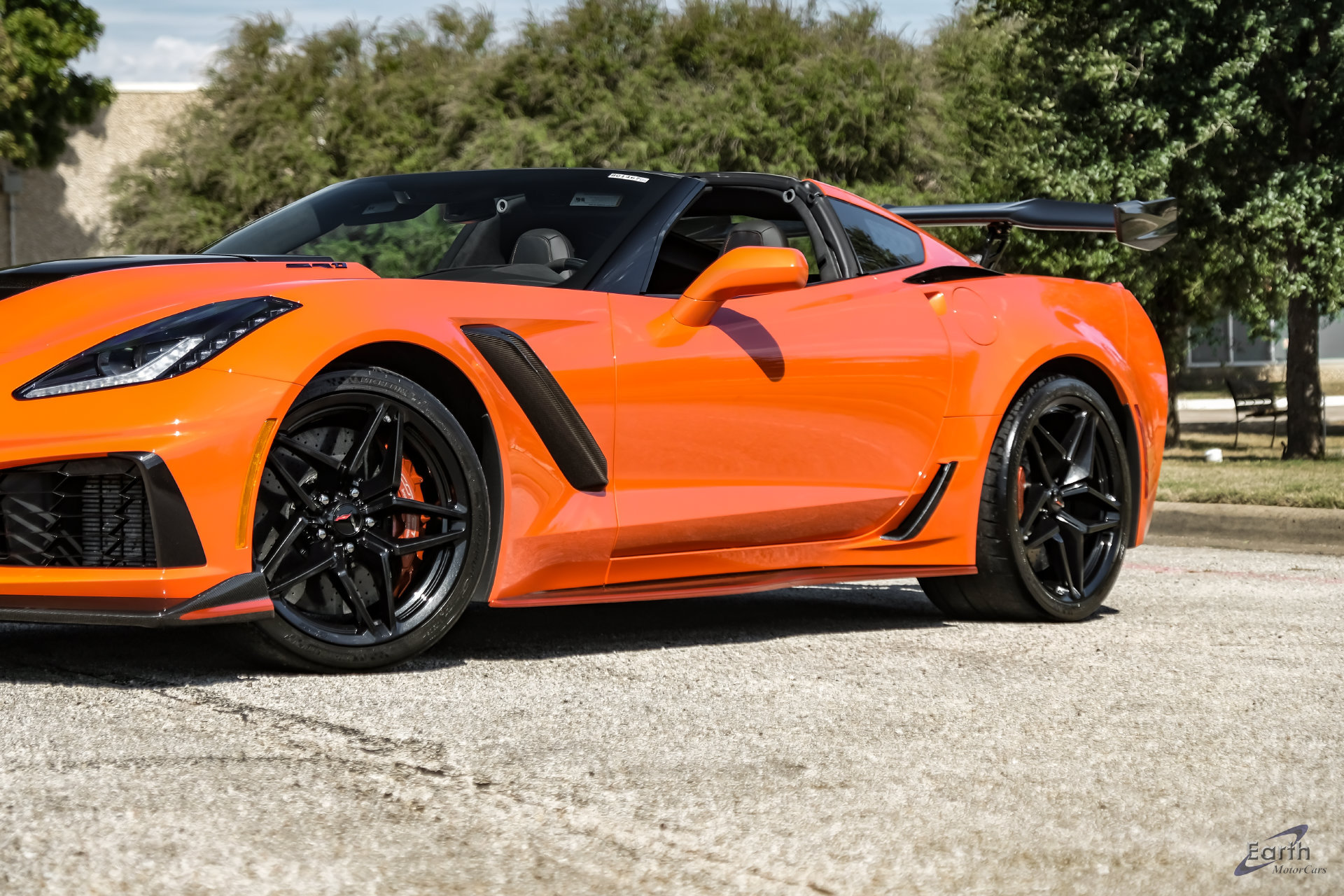 Used 2019 Chevrolet Corvette ZR1 RWD image 8