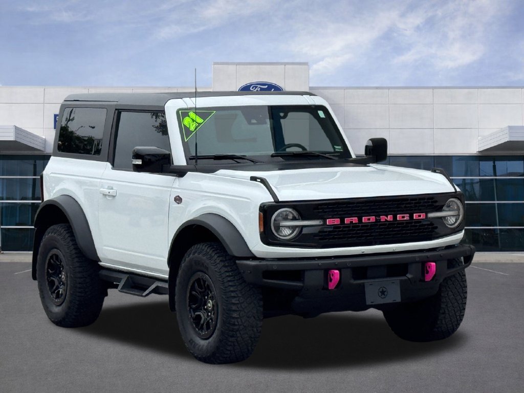 Used 2021 Ford Bronco Wildtrak AWD/4WD image 2