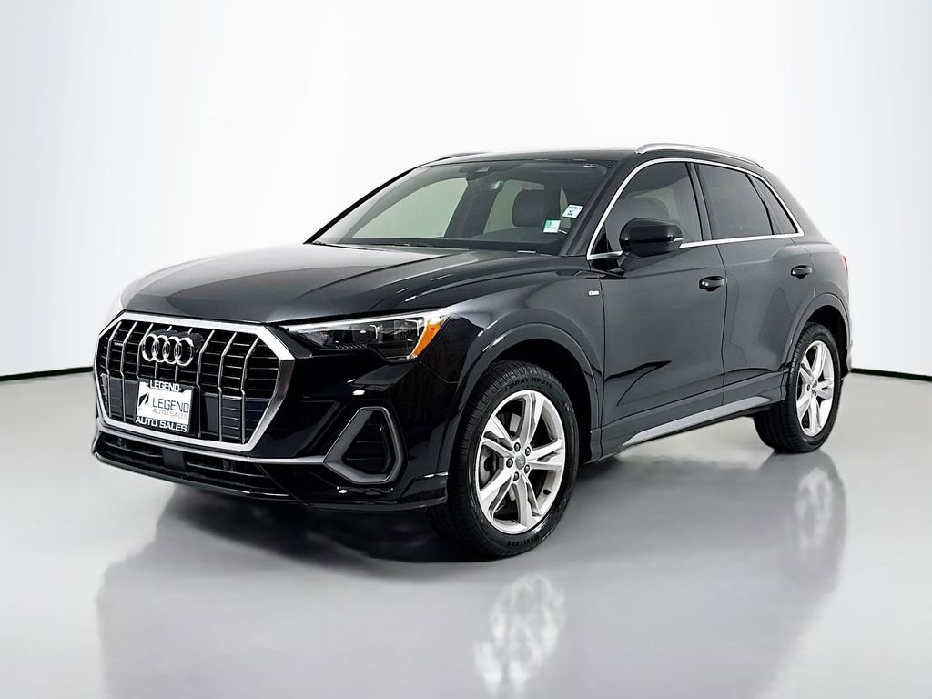Used 2020 Audi Q3 2.0T Premium w/ Convenience Package AWD/4WD image 1
