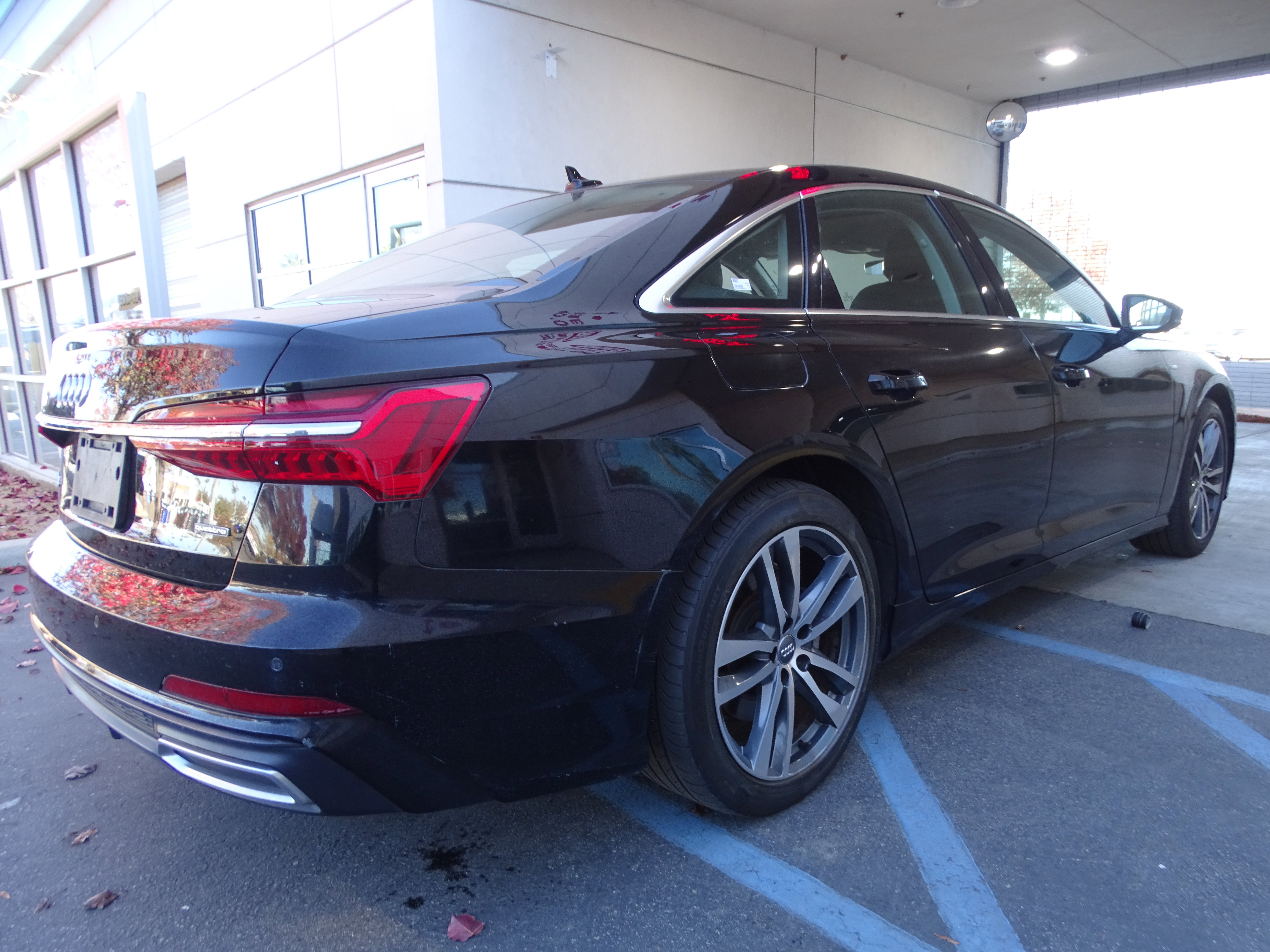 Used 2019 Audi A6 3.0T Premium w/ Convenience Package image 3