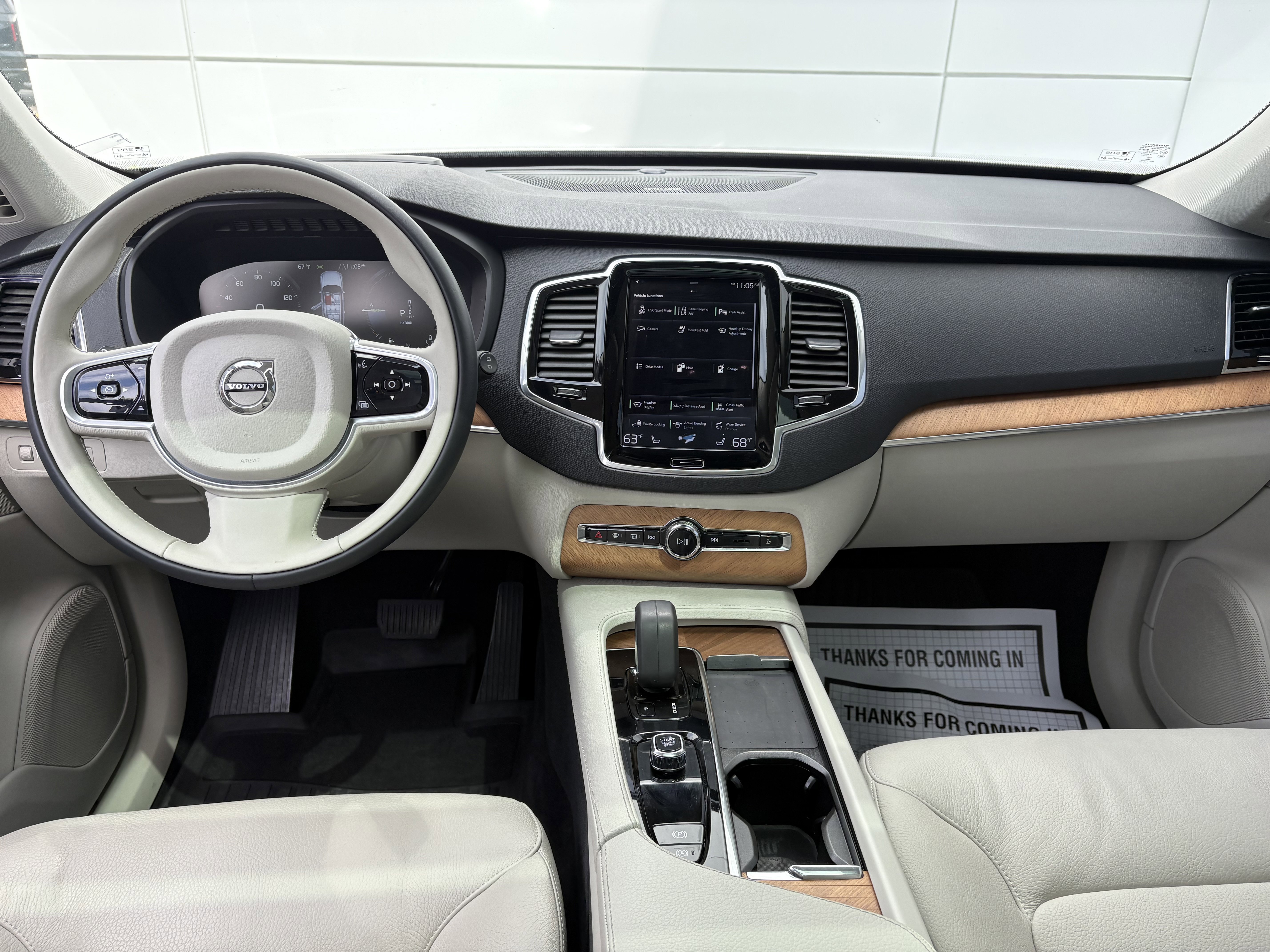 Used 2022 Volvo XC90 T8 Inscription Expression w/ Advanced Package AWD/4WD image 19