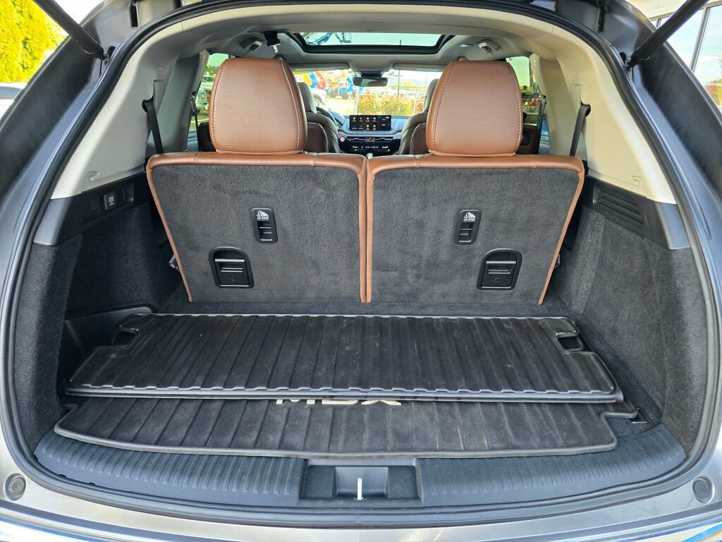 Used 2022 Acura MDX SH-AWD w/ Technology Package image 14