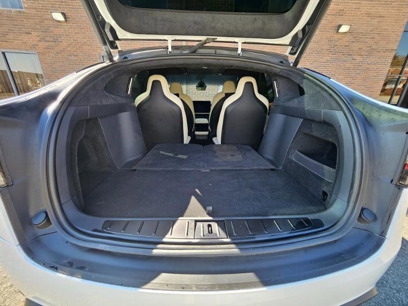 Used 2023 Tesla Model X Plaid image 76
