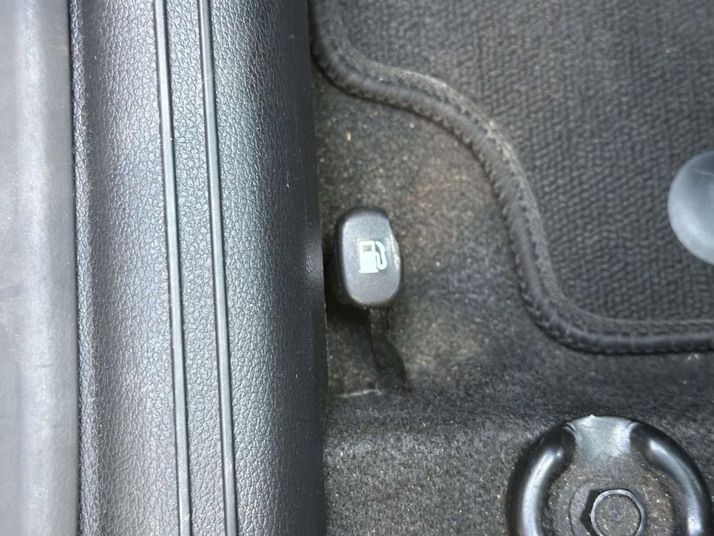 Certified 2023 Kia Soul LX FWD image 28