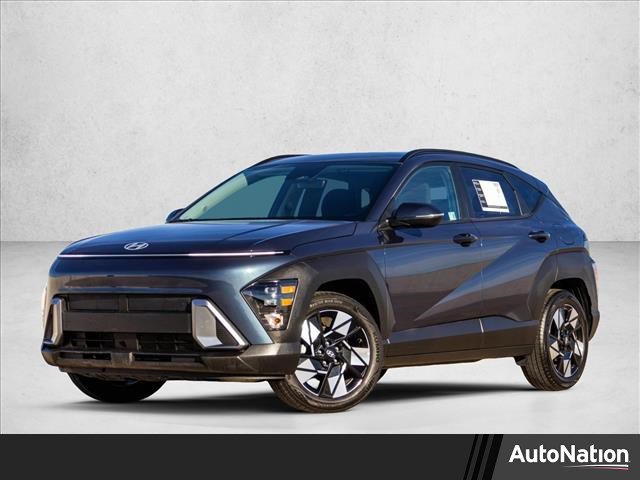 Used 2025 Hyundai Kona SEL image 1