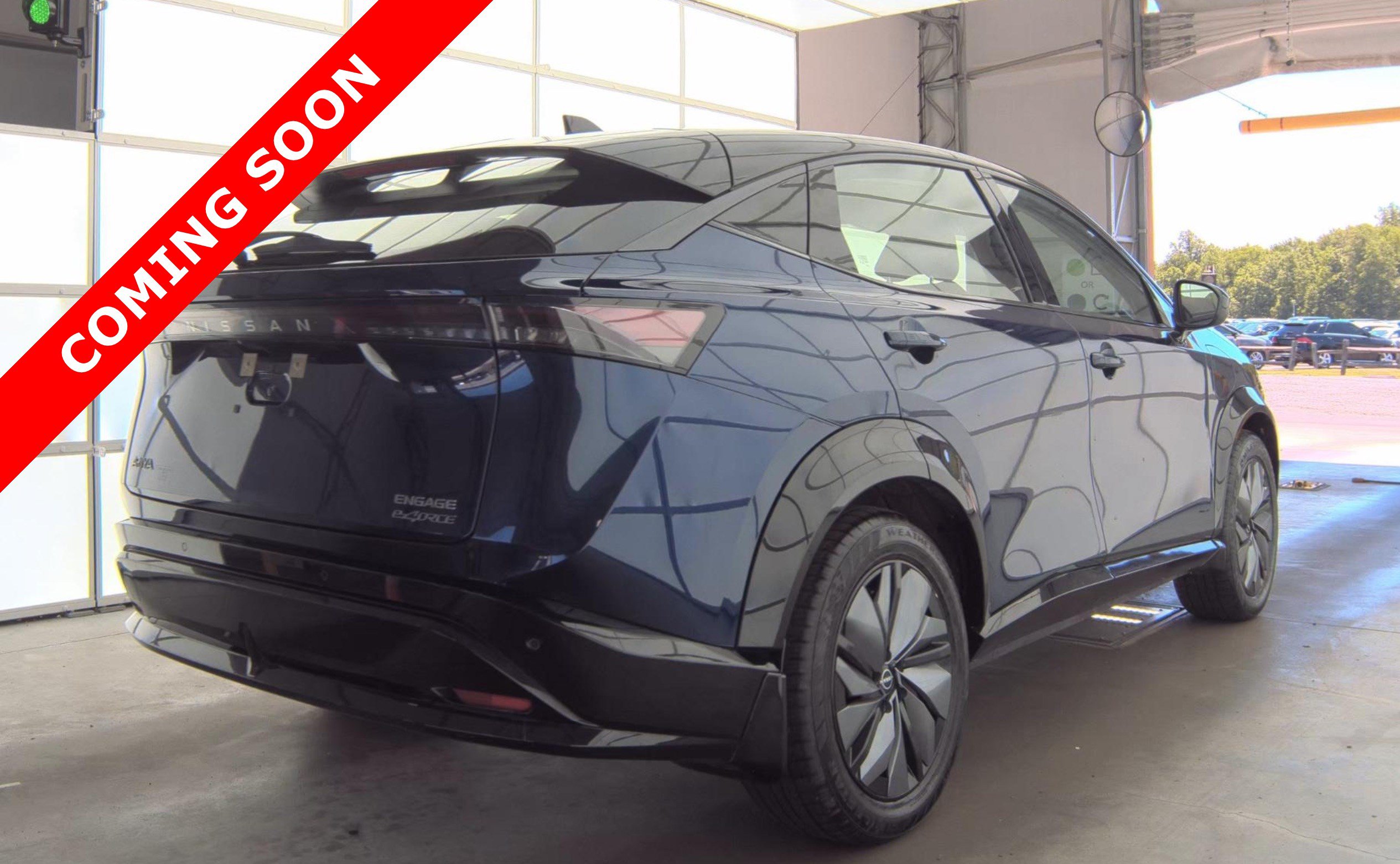 Used 2023 Nissan Ariya AWD image 4