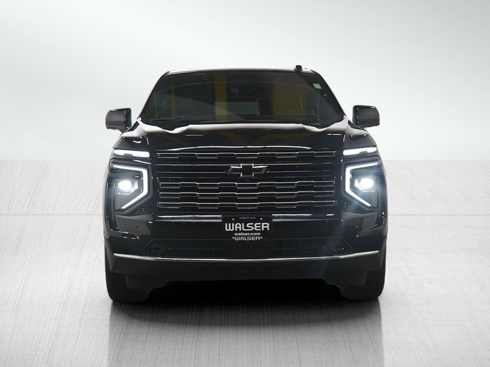 Used 2025 Chevrolet Tahoe High Country w/ Sun And Tow Package image 8