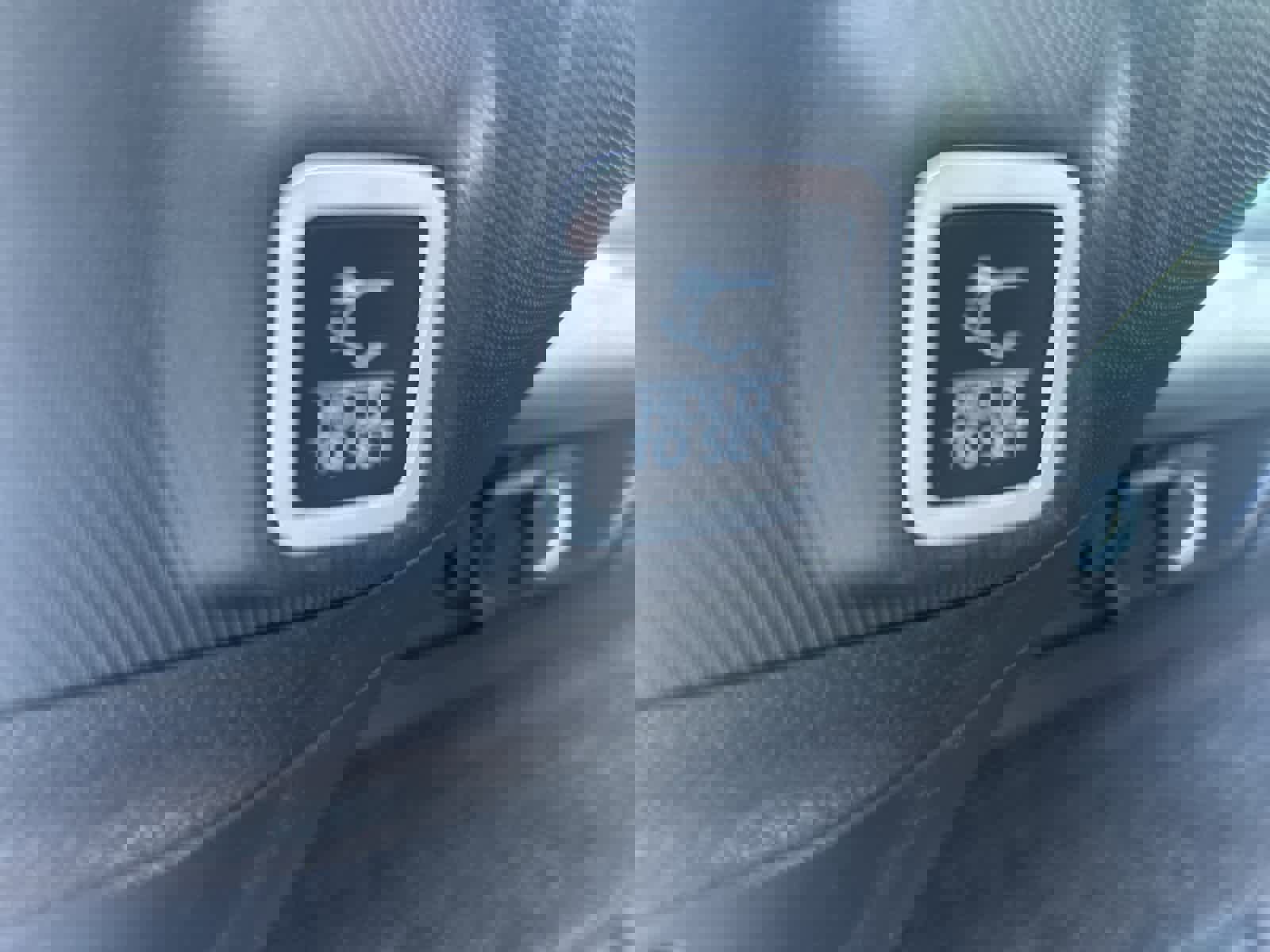 Used 2022 Jeep Grand Cherokee Summit w/ Advanced Protech Group IV image 32