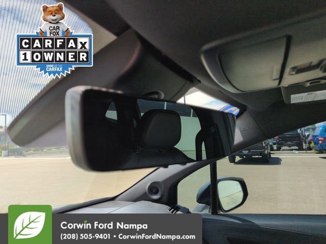 Used 2025 Toyota Sienna Platinum AWD/4WD image 20