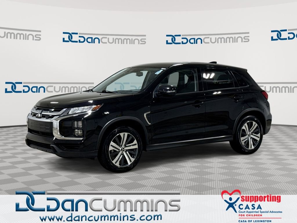 Used 2025 Mitsubishi Outlander Sport ES AWD/4WD image 1
