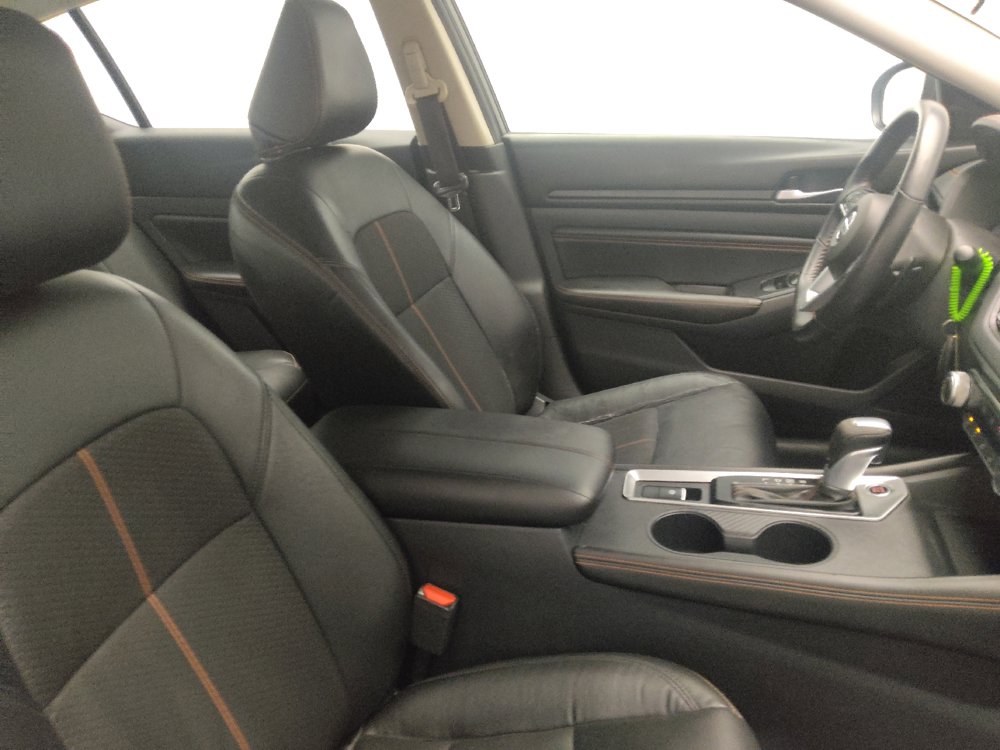Used 2021 Nissan Altima 2.5 SR AWD/4WD image 21