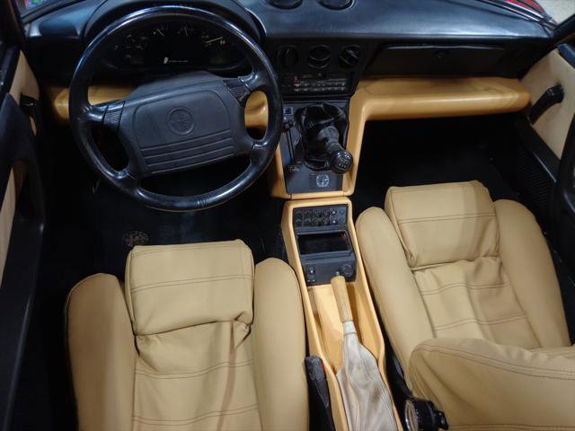 Used 1991 Alfa Romeo Spider image 14
