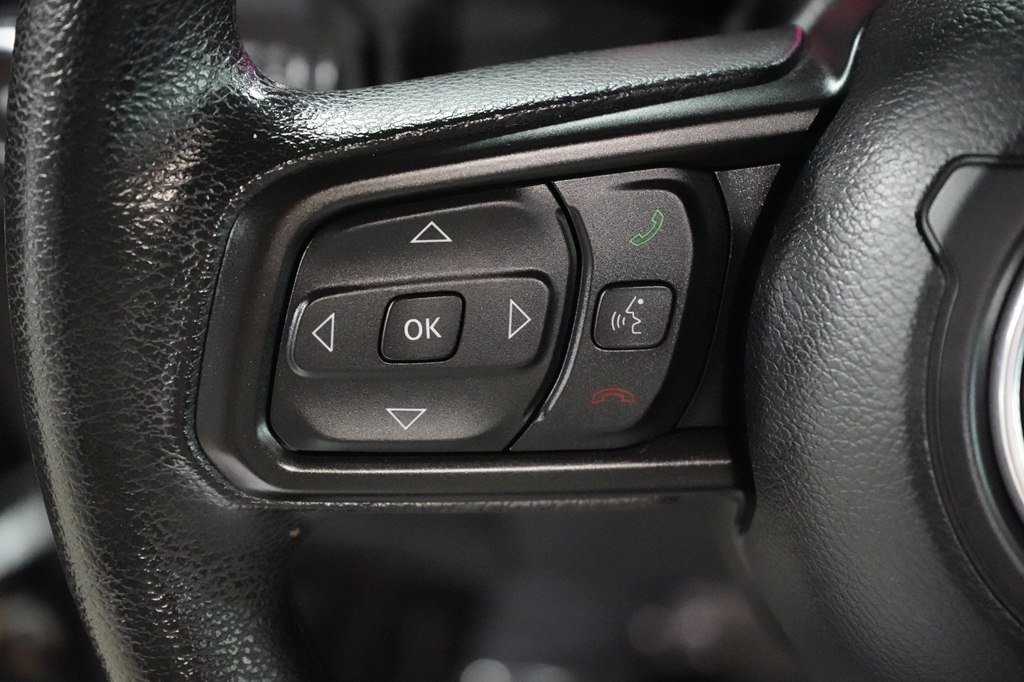 Used 2020 Jeep Wrangler Sport AWD/4WD image 15