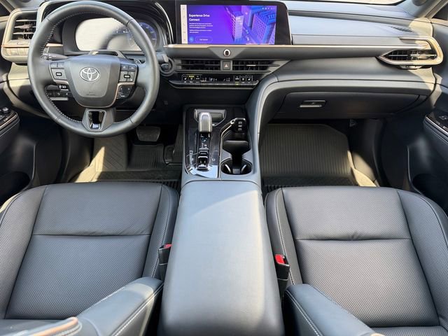 Certified 2024 Toyota Crown Platinum image 20