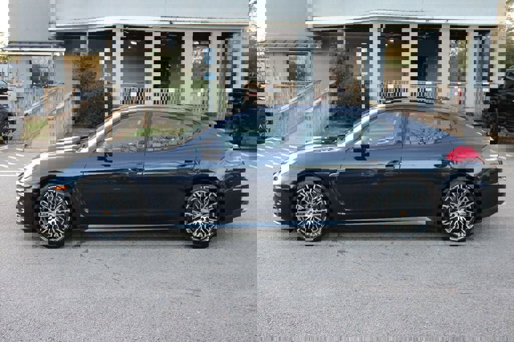 Used 2016 Porsche Panamera Edition image 4
