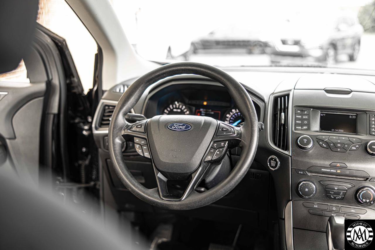Used 2016 Ford Edge SE AWD/4WD image 24