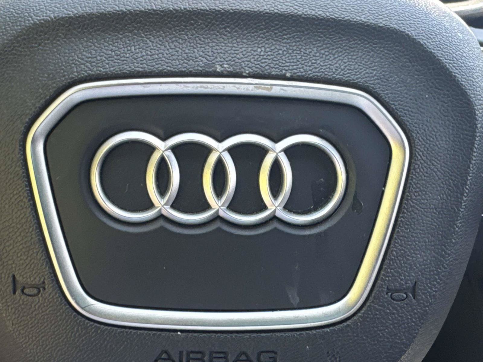 Used 2022 Audi Q3 2.0T Premium Plus w/ Premium Plus Package AWD/4WD image 32