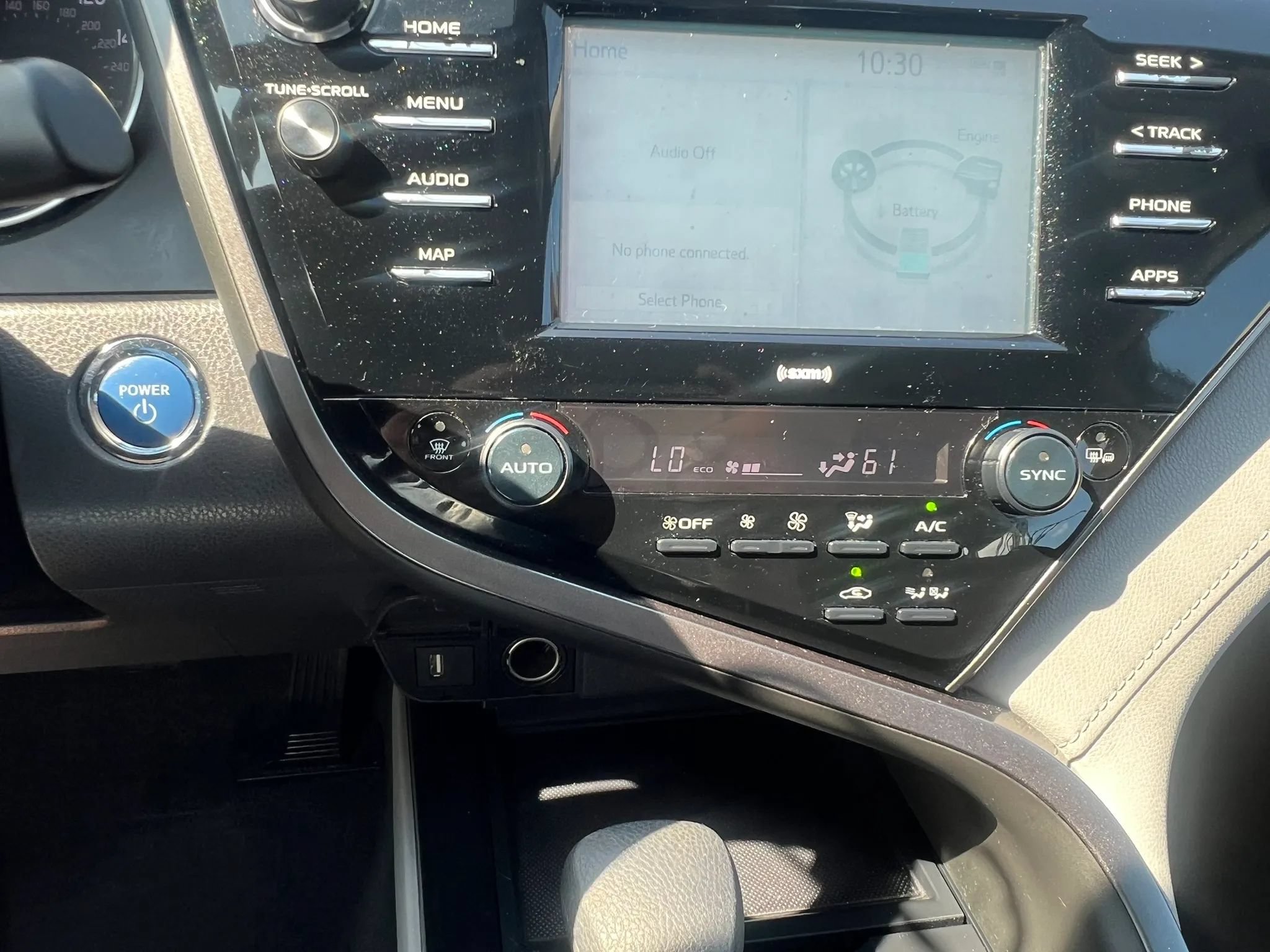 Used 2020 Toyota Camry LE w/ Fleet Convenience Package FWD image 22
