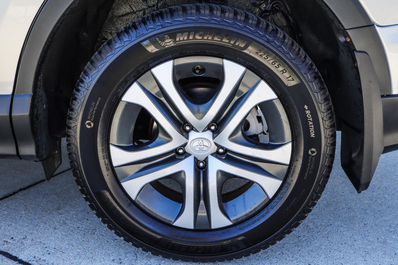 Used 2017 Toyota RAV4 LE w/ All Weather Liner Package image 19