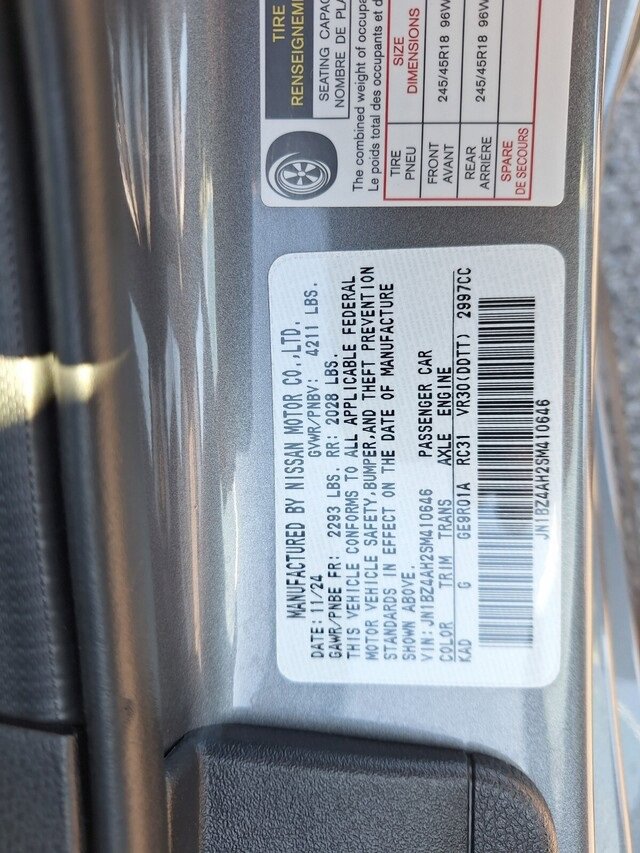 Used 2025 Nissan Z Sport w/ Floor Mat Package image 31