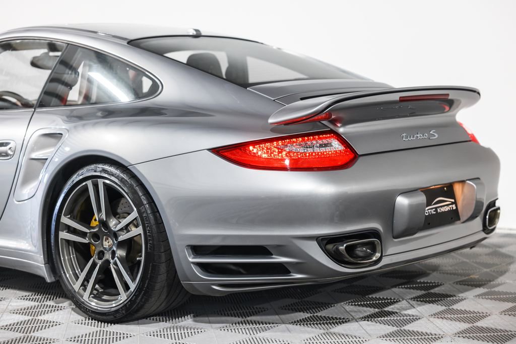 Used 2012 Porsche 911 Turbo S AWD/4WD image 18