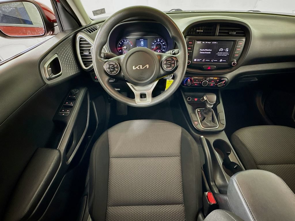 Used 2022 Kia Soul LX FWD image 20