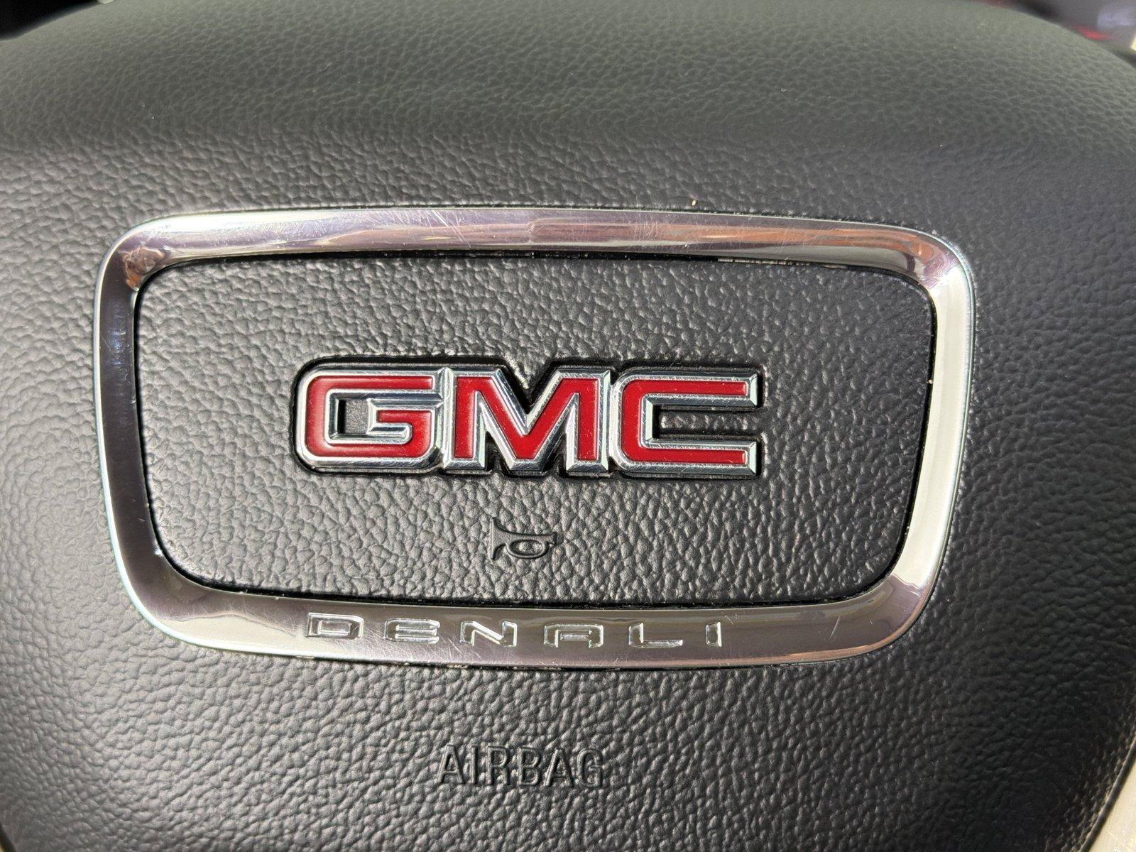 Certified 2023 GMC Acadia Denali w/ Denali Ultimate Package FWD image 25