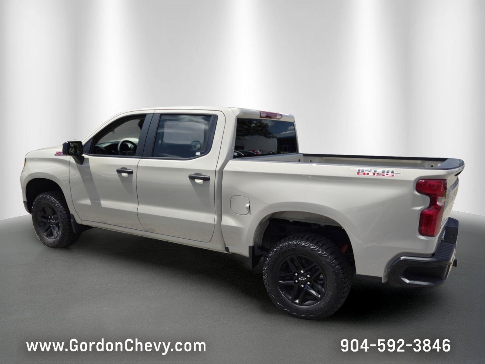 New 2026 Chevrolet Silverado 1500 Custom Trail Boss AWD/4WD image 32