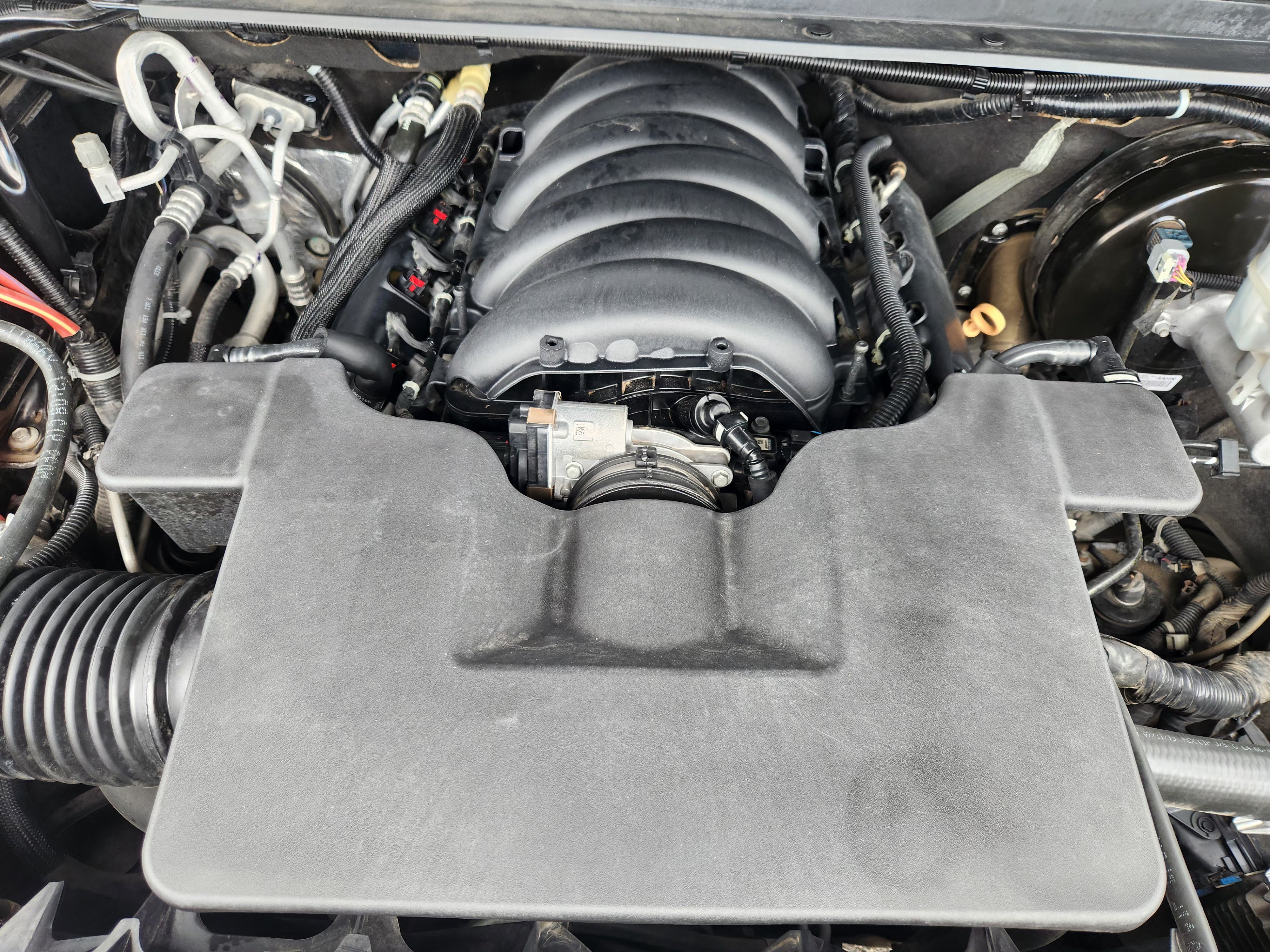 Used 2020 Chevrolet Tahoe Premier AWD/4WD image 34