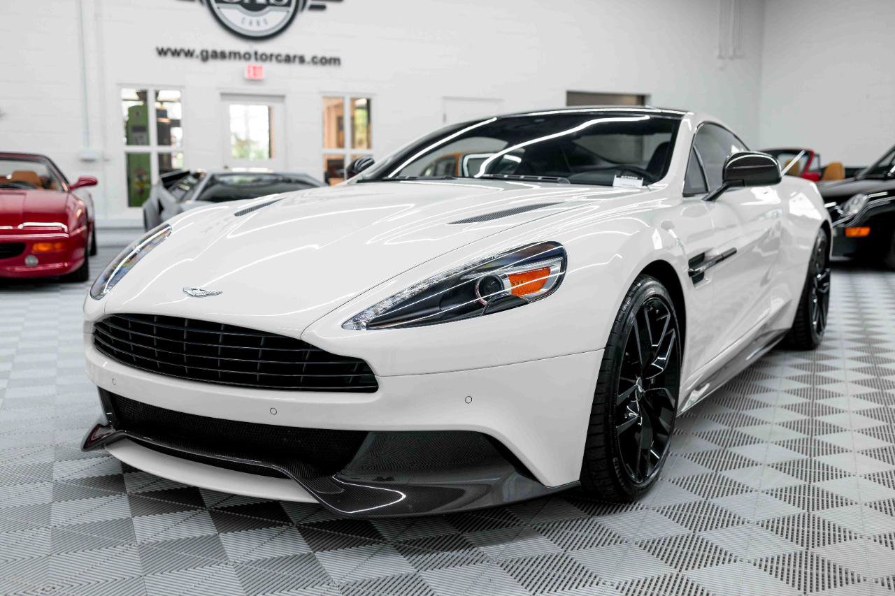 Used 2016 Aston Martin Vanquish Coupe image 4
