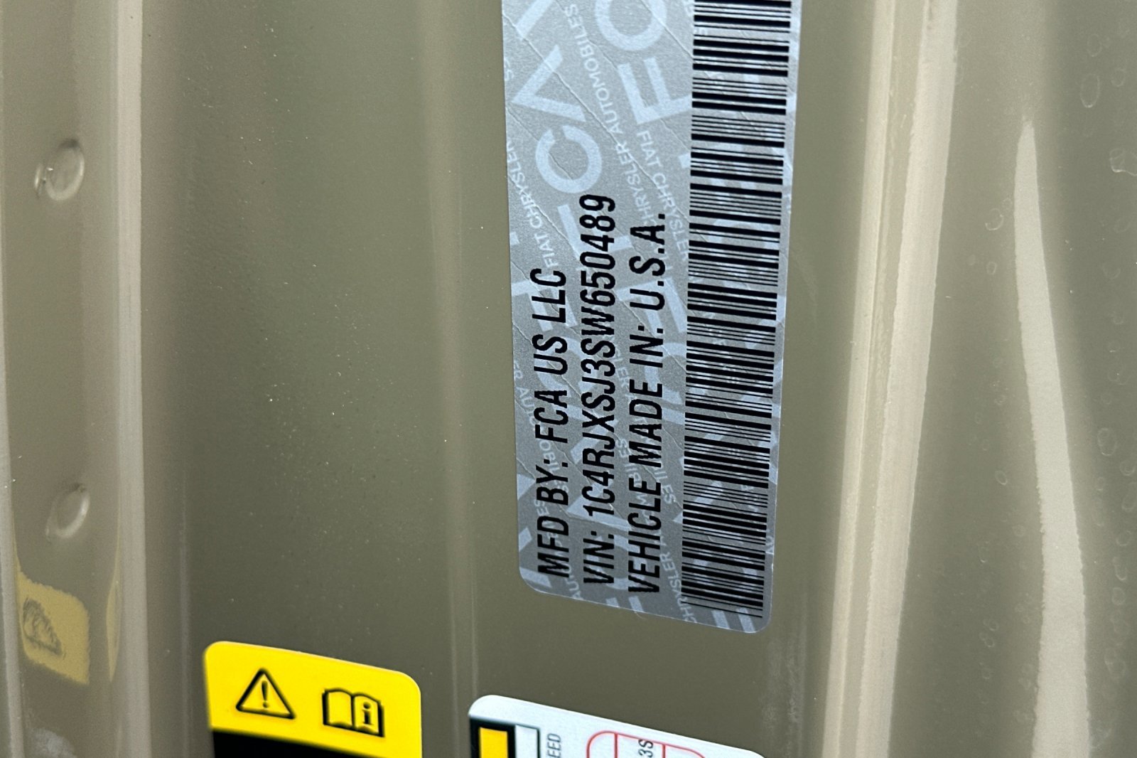 New 2025 Jeep Wrangler Unlimited Rubicon 392 image 27